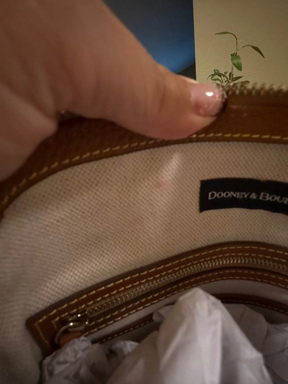 👜 Dooney & Bourke Pebbled Leather Satchel – Cognac Brown – Classic & Timeless - Picture 4 of 5